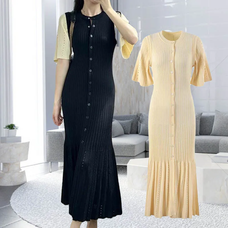

Summer Unique Hot Knitted Dress Women Short Sleeve Single Row Button Slim Mermaid Dresses High Quality