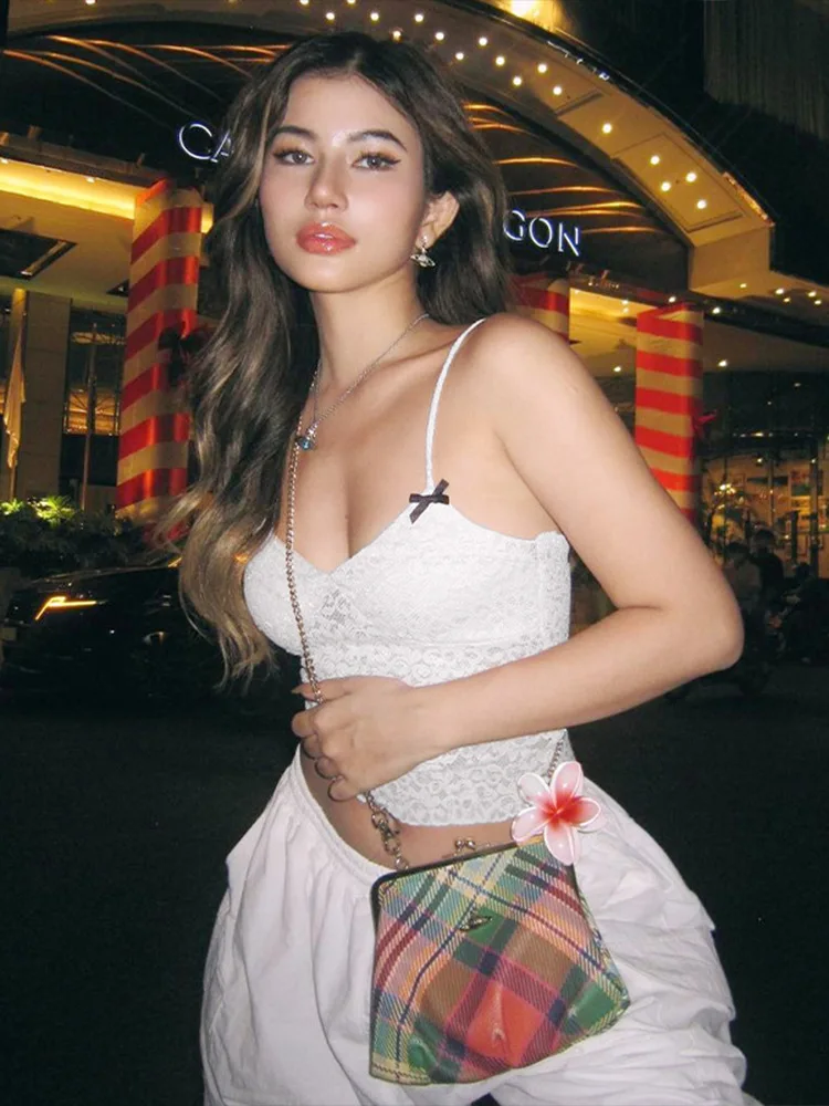 

Spring/Summer New Fashionable and Sexy Pure Desire Style Sweet and Spicy Pattern Small Strap Top Undercover for Women