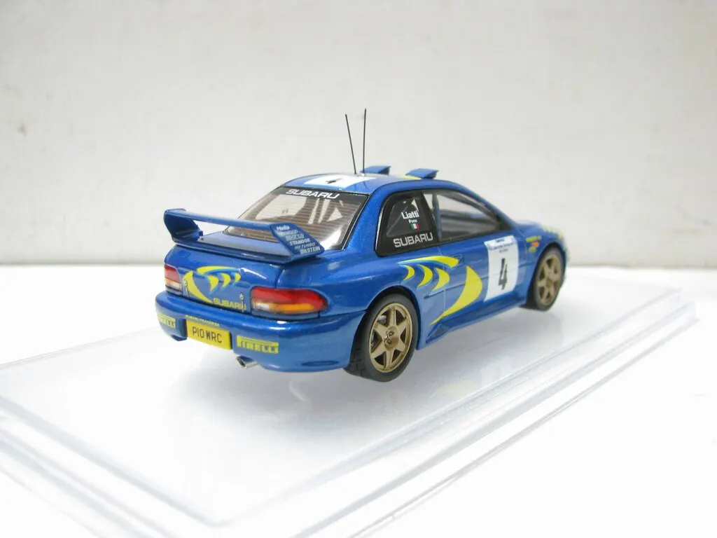 Diecast Hobby 1:43 Scale Impreza 1997 #4 Alloy Car Model view 4