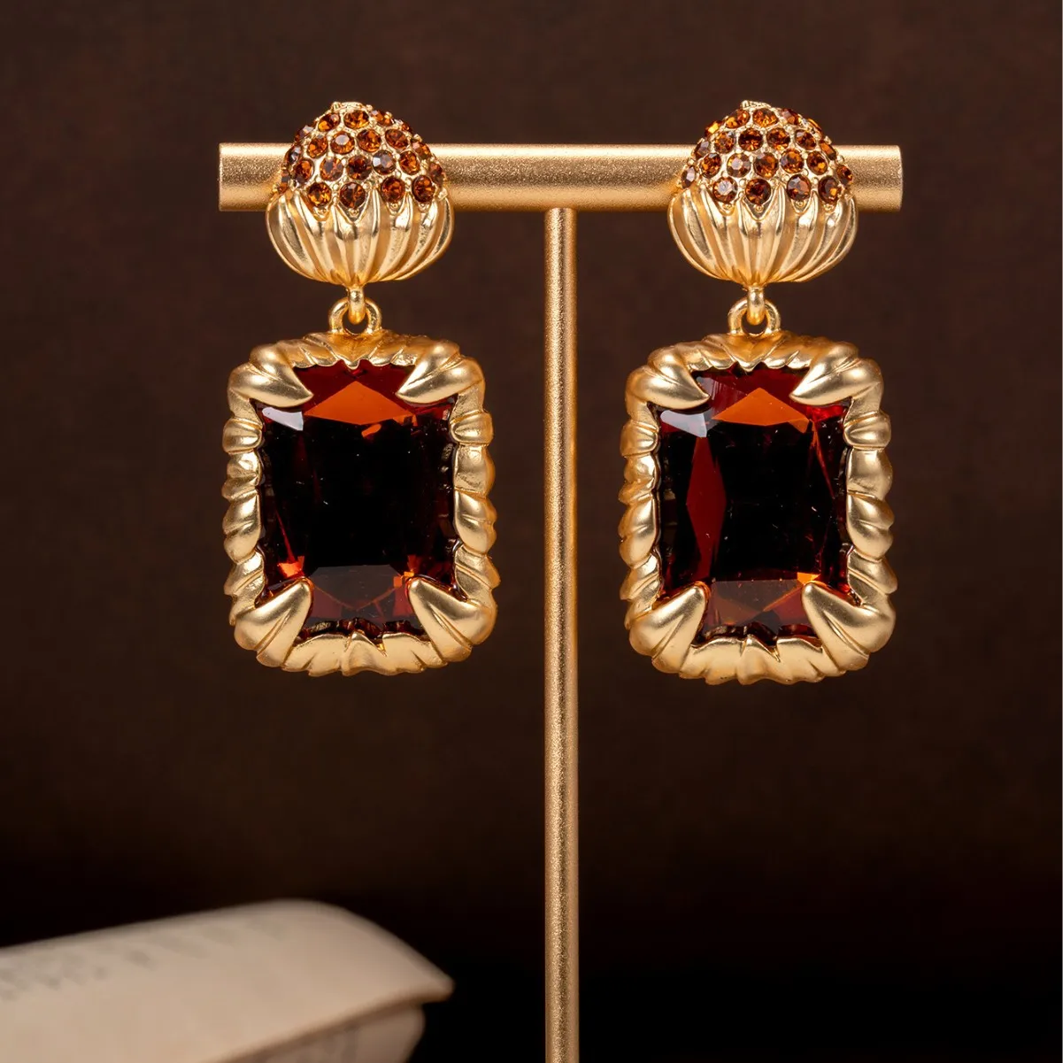 Vintage серьги женские Geometric cube crystal stud earrings elegant metal earrings