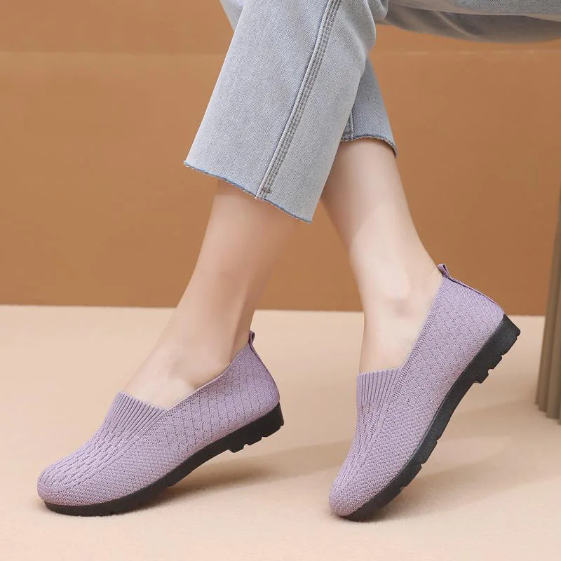 New Mesh Breathable Sneakers Women Breathable Light Slip on Flat Casual Shoes Ladies Loafers Socks Shoes Women Zapatillas Mujer