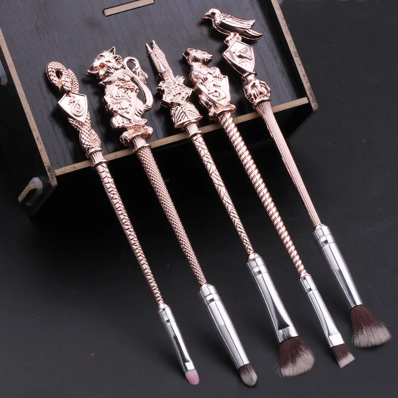 Harry Potter Hogwarts Gryffindor Slytherin Ravenclaw Hufflepuff Makeup Brushes Set Metal Makeup Brush Set Fans Collection