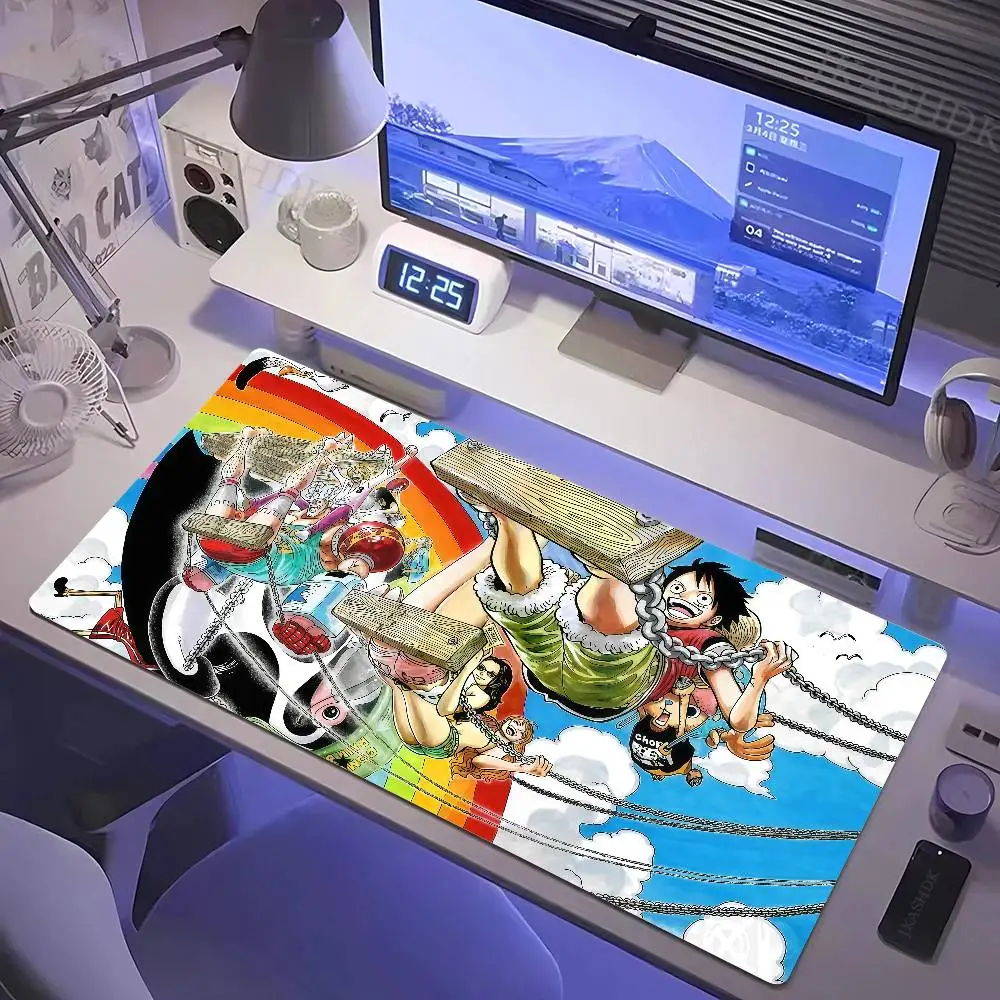 One Piece Straw Hat Pirates Gaming Mouse Pad Large Rubber Keyboard Desk Mat With 2MM Stitched Edge Design