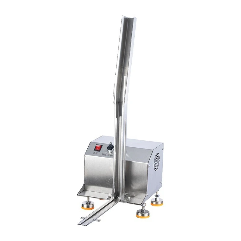 Spot preservation card throwing machine, bread and pastry preservative feeding machine