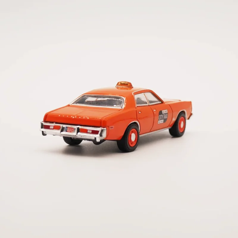 Diecast 1:64 Scale 1977 Plymouth Fury Alloy Taxi Car Model Finished Product Simulation Toy Collection Gift Static Display
