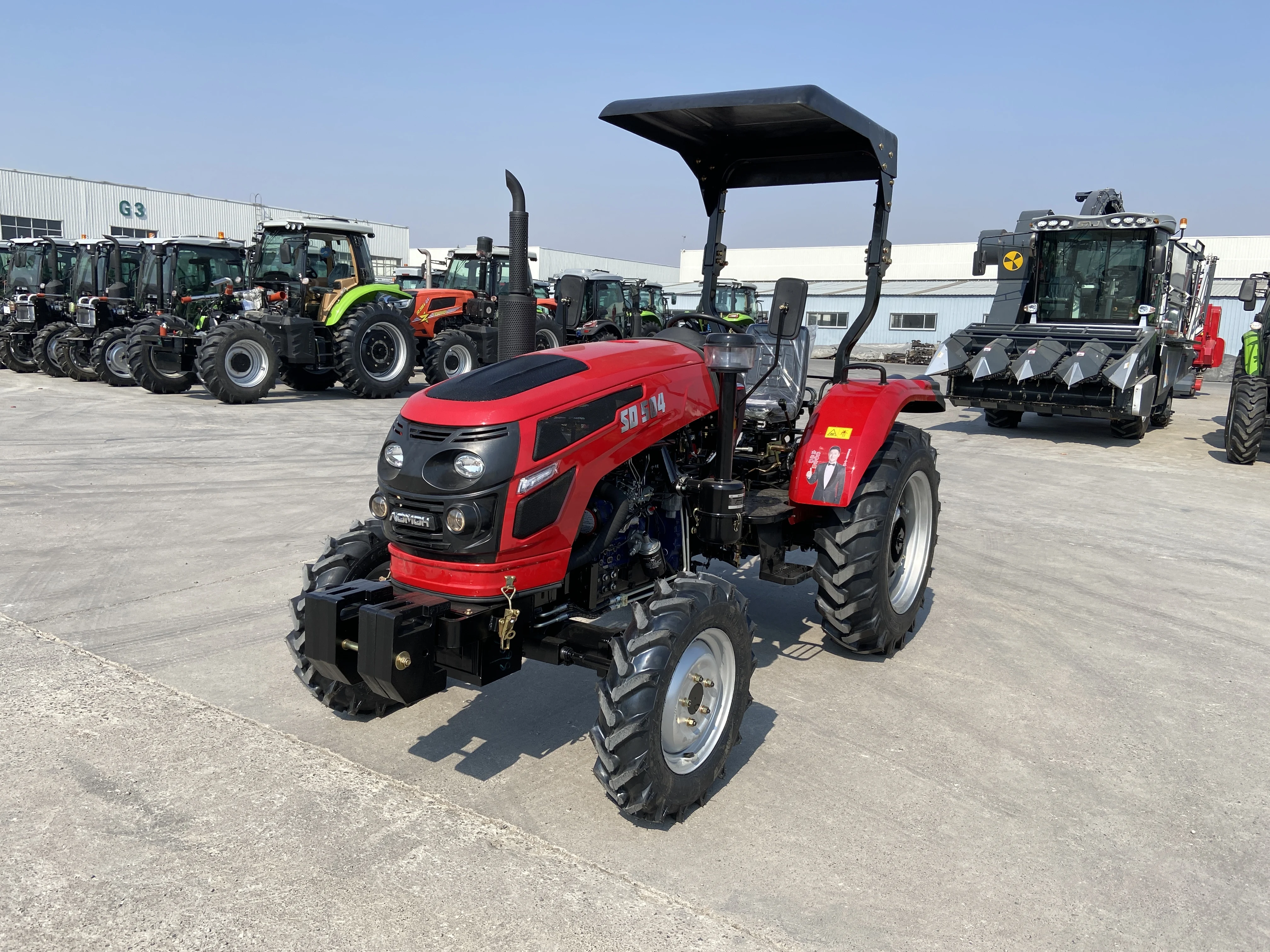 Traktor Mini 4x4 50HP4WD AR504 Traktor Pertanian