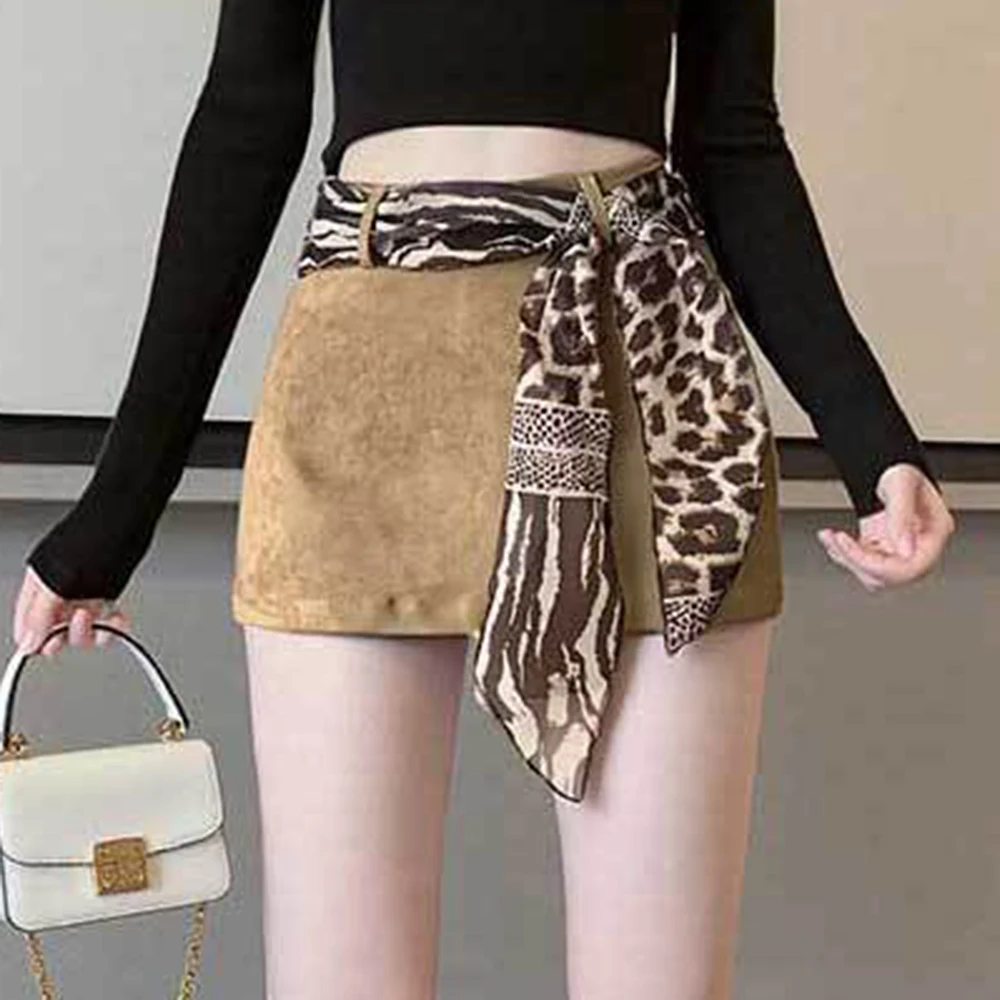 

Retro short 2025 autumn and winter simple A-shaped temperament Spice Girl new fashionable and thin silk scarf skirt
