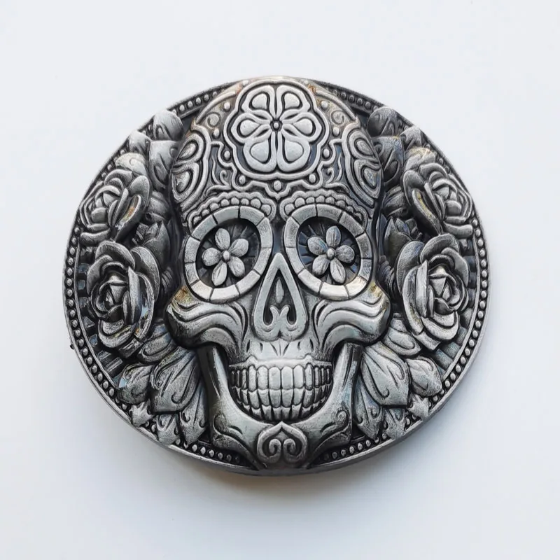 Zinc alloy belt buckle with facial makeup and ghost-head patterns at the bottom