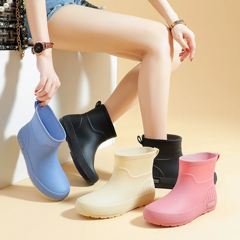 

2026 Spring Fashion Short Tube Women's Rain Boots Anti-Slip Outdoor Wear Waterproof Shoe Comfortable Breathable PVC Material