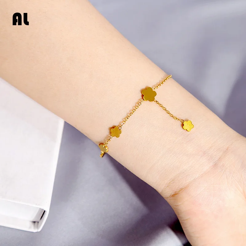 Fashionabl Simple and Luxurious Geometric Love Circular Fashionable Commuting Bracelet Multiple Styles for Daily Matching