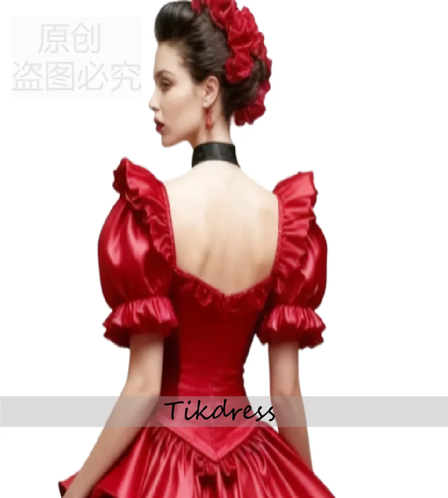 فستان سهرة أنيق من عصر النهضة الأحمر بأكمام منتفخة فستان مرحبا منخفض للحفلات الراقصة 2026 فستان رائع من الساتان مناسبة رسمية لأعياد الميلاد