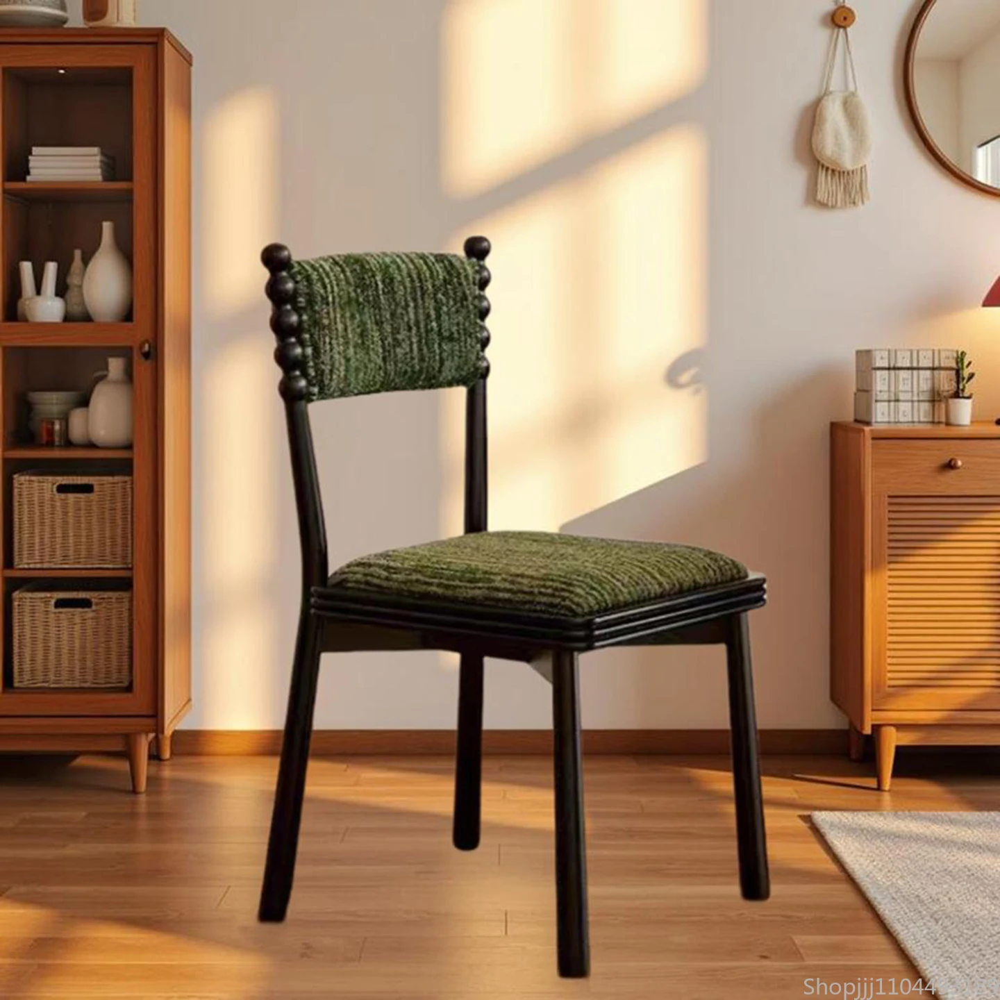 Vintage Solid Wood Dining Chair French Designer Bedroom Vanity Chair Chenille Skin-friendly Fabric Eco-friendly Furniture