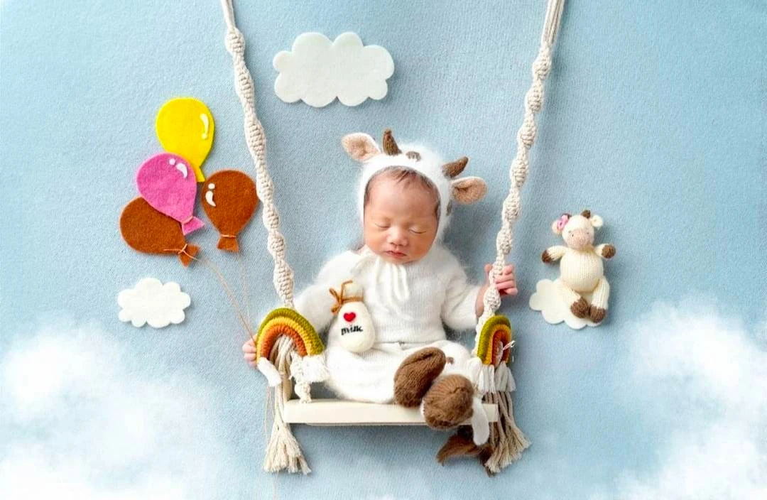 Newborn Photography Props Baby Swing Chair Wooden Furniture Infants Photo Shooting Prop Accessories Baby Photo Props Swings