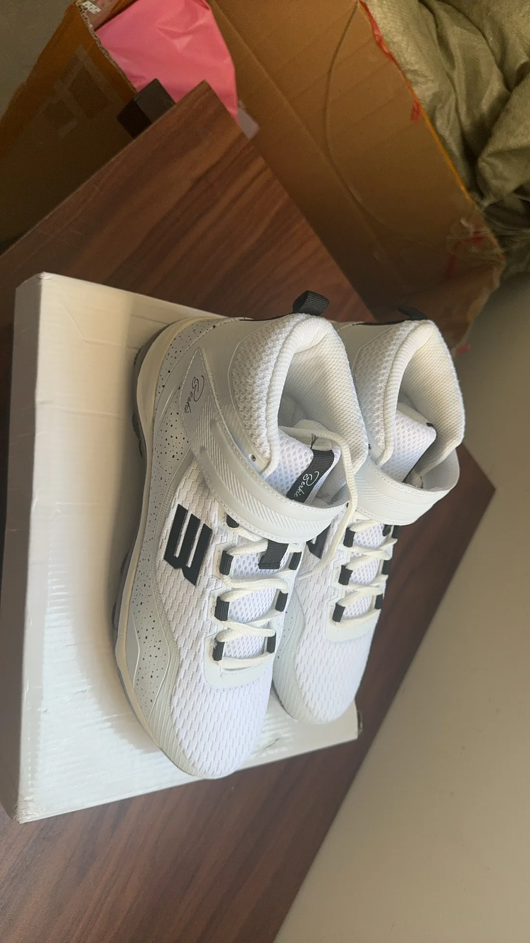 

Mens Baseball Shoes Mens Slip Resistant Athletic Shoes Breathable Fitness Coach Shoes Outdoor Court Shoes