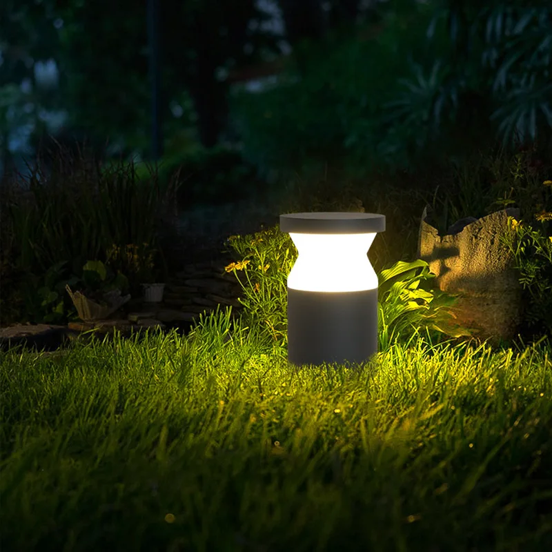 Modern Simple Outdoor Lawn Courtyard Garden Landscape Waterproof Outdoor Lights