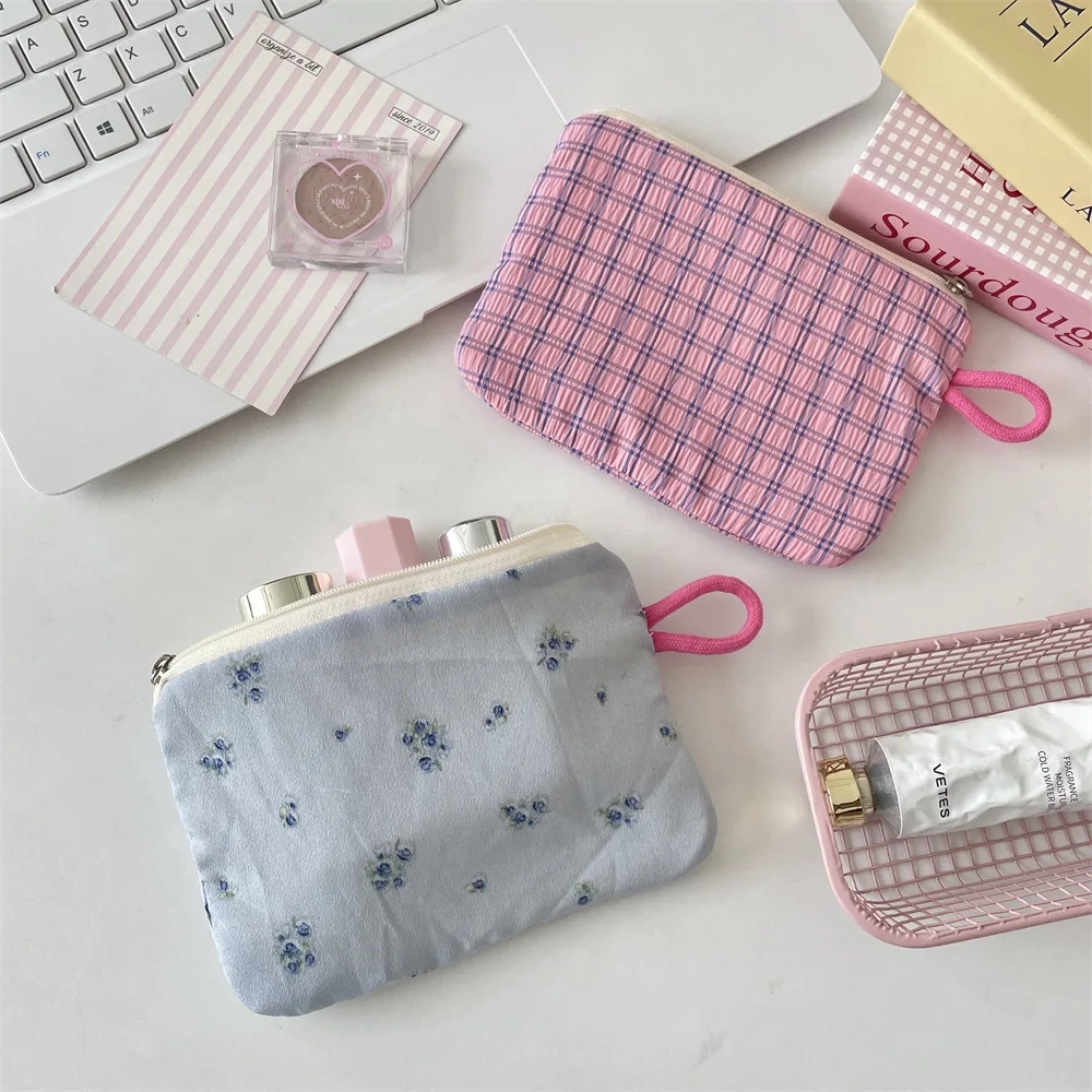 Portamonete portatile piccolo e fresco da donna, portachiavi, rossetto, borsa da viaggio, porta carte di credito, borsa carina per bambini