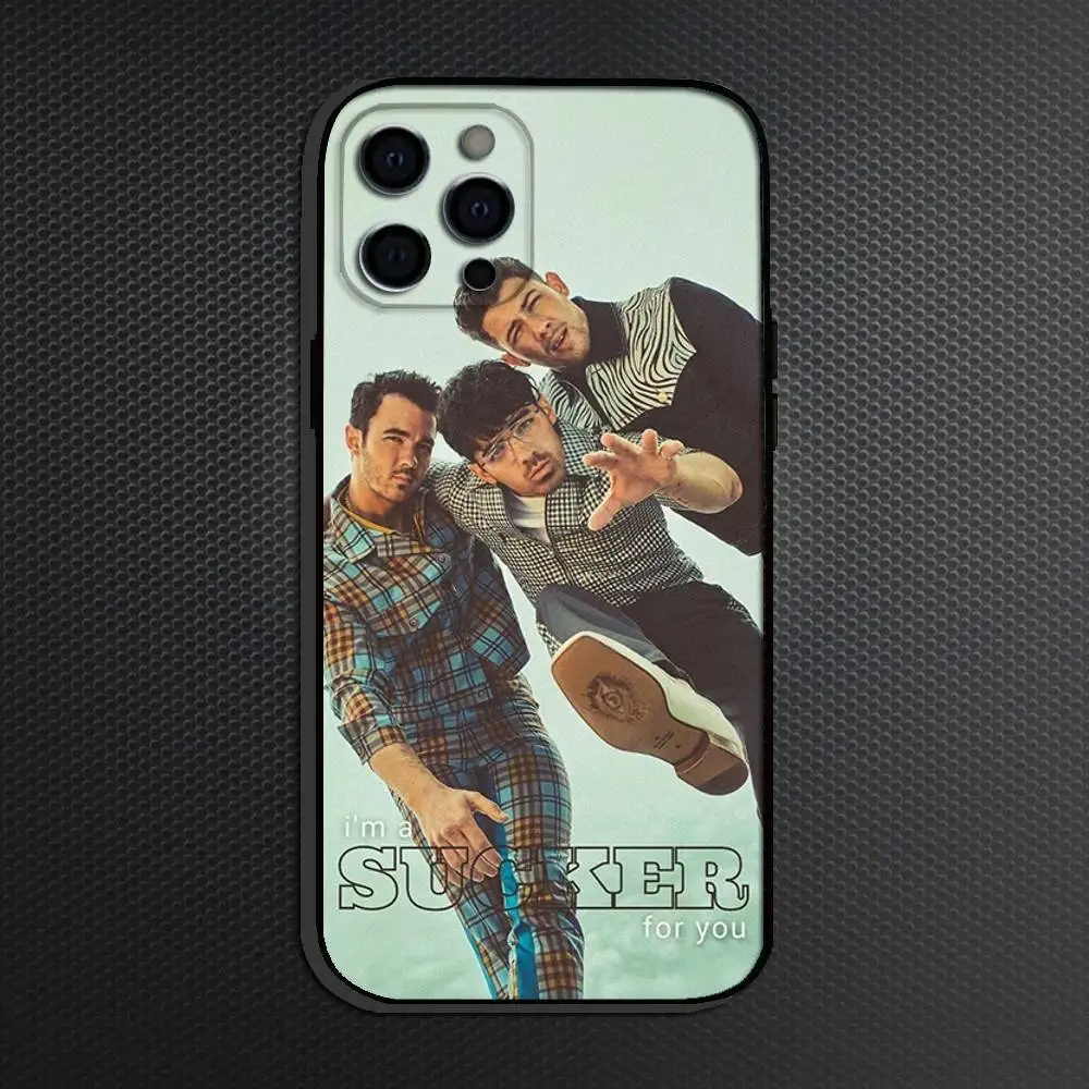 J-Jonas B-Brothers バンド電話ケース iPhone 16、15、14、13、12、11 Plus、Pro Max、その他用 ソフトブラックカバー