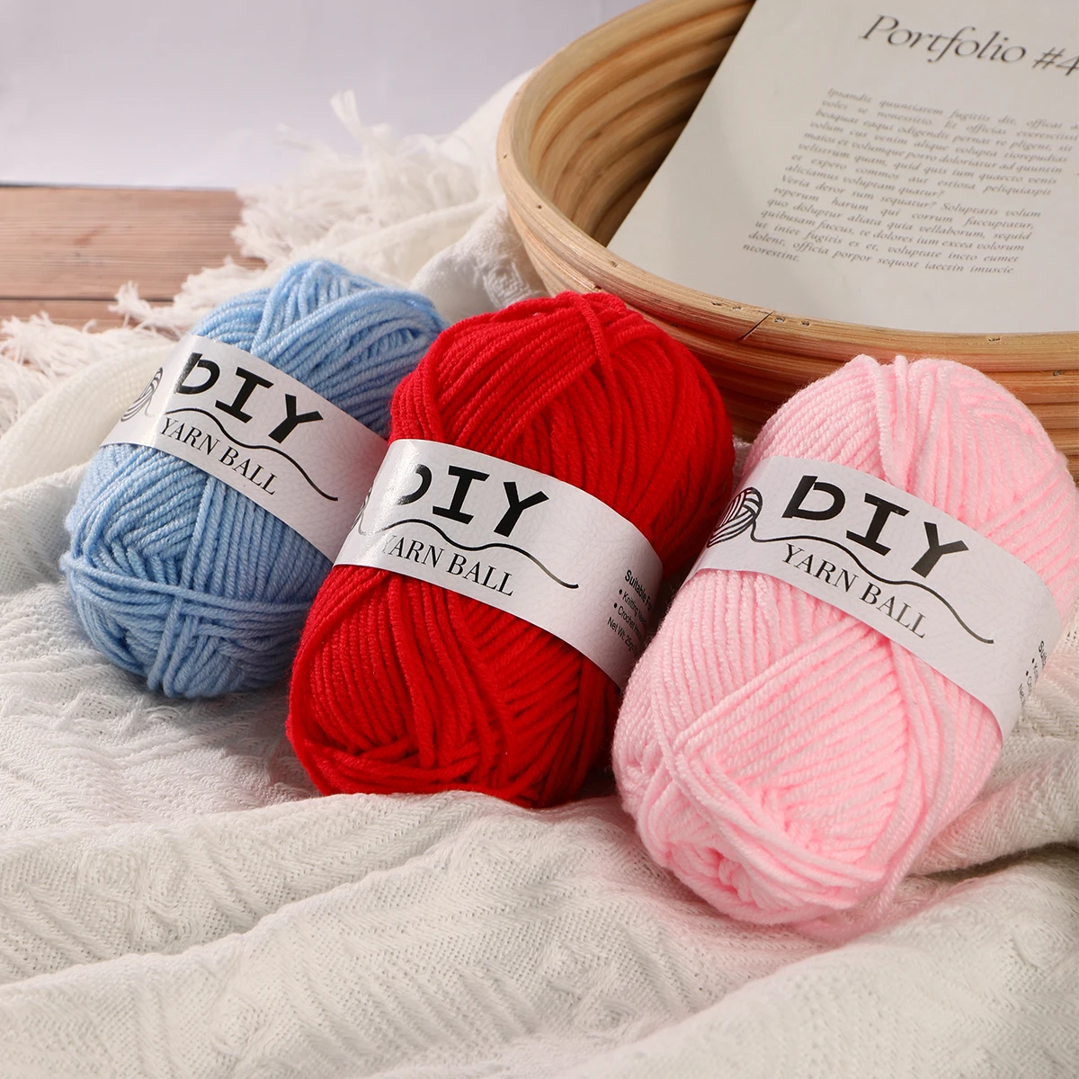 12/24pcs 100% Acrylic Hand Knitting Yarn for Crocheting Sweater Scarf Hat DIY Handmade Amugrumi Thread (Color Random)