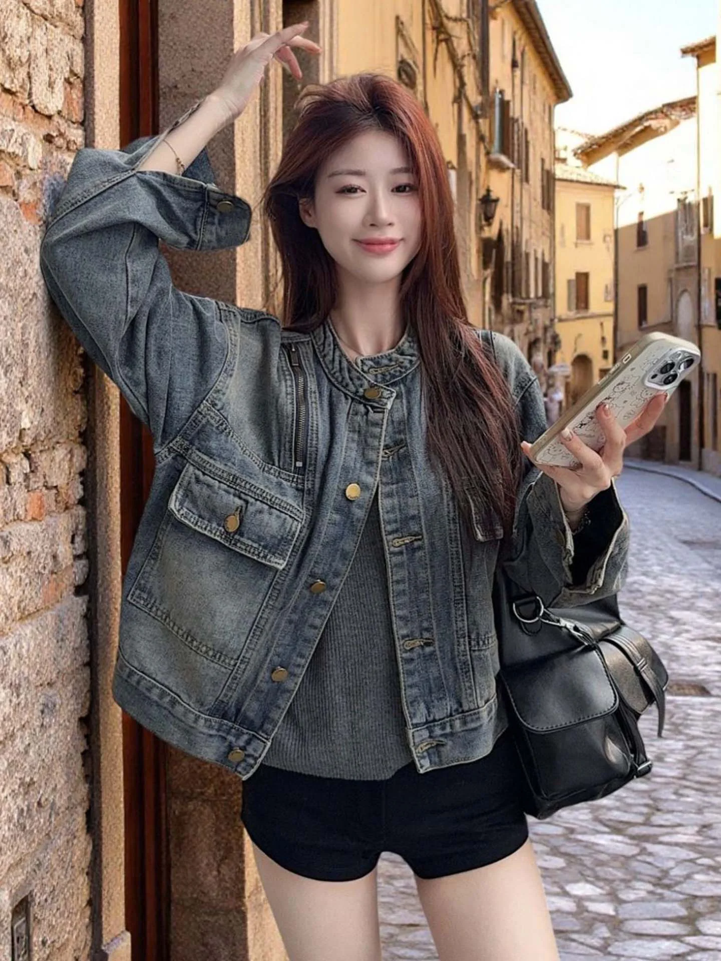 

Американская винтажная синяя джинсовая куртка для женщин, приталенная, с длинными рукавами, воротником-стойкой, стильный дизайн, модная верхняя одежда