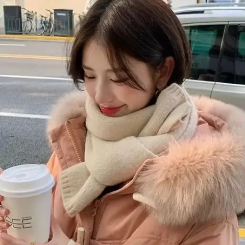 Dam Kashmirhalsduk Kvinnor Vinter Varm Lyxig Enfärgad Sjal och Sjalar Kvinnlig Varm Tjock Ull Halsduk Filt Pashmina 10 best sales kashmirullsjalar - №5