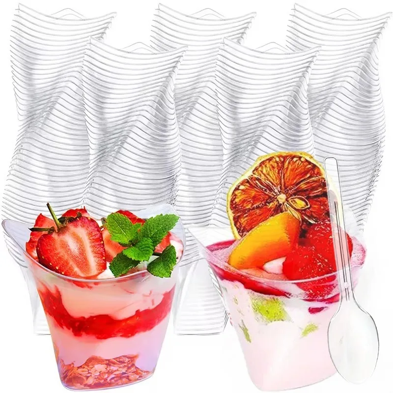 50 SZTUK Jednorazowe plastikowe kubki deserowe Twisted Triangle Birthday Transparent Party Ice Cream Mousse Christmas Food Container