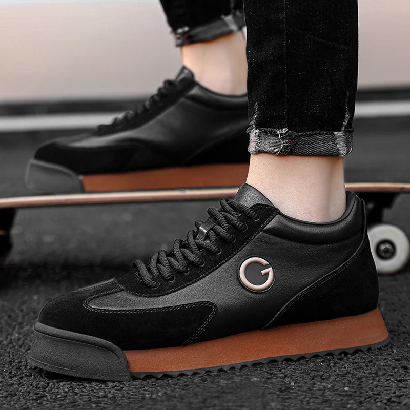 Modne modne męskie zamszowe trampki klasyczne Retro brązowe buty do biegania męskie na co dzień buty do chodzenia męskie designerskie trampki