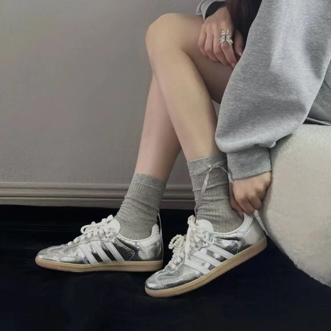 Adidas JR0035 Lace Up Metallic Leather Sneakers Flat Sole Non Slip Daily Casual Walking Shoes