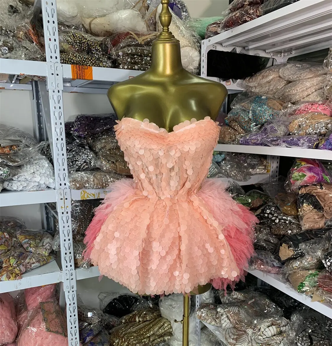 

Women Pink Party Outfits Sweat Girls Strapless Sequines Corset Top And TUTU Mini Skirt Birthday Celebrity Evening Dresses