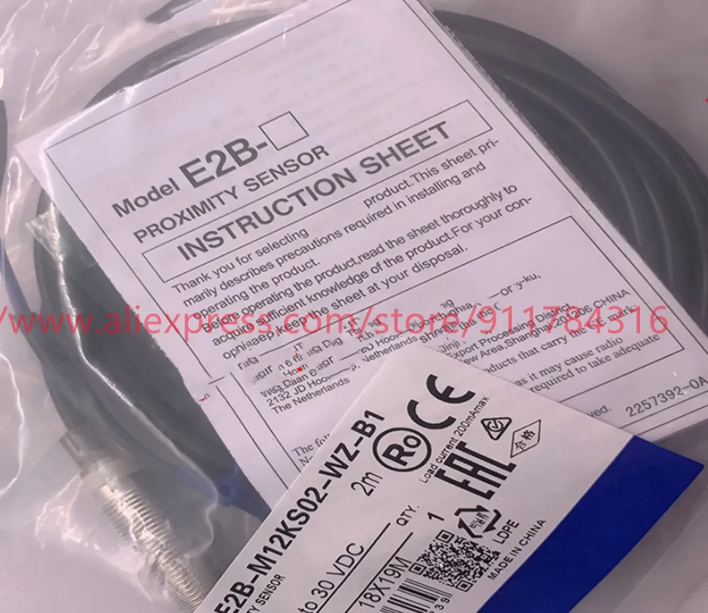 3pcs New High quality Proximity switch E2B-M12LS04-WZ-B2 E2B-M12LS02-WZ-B1 E2B-M12LS02-WZ-B2