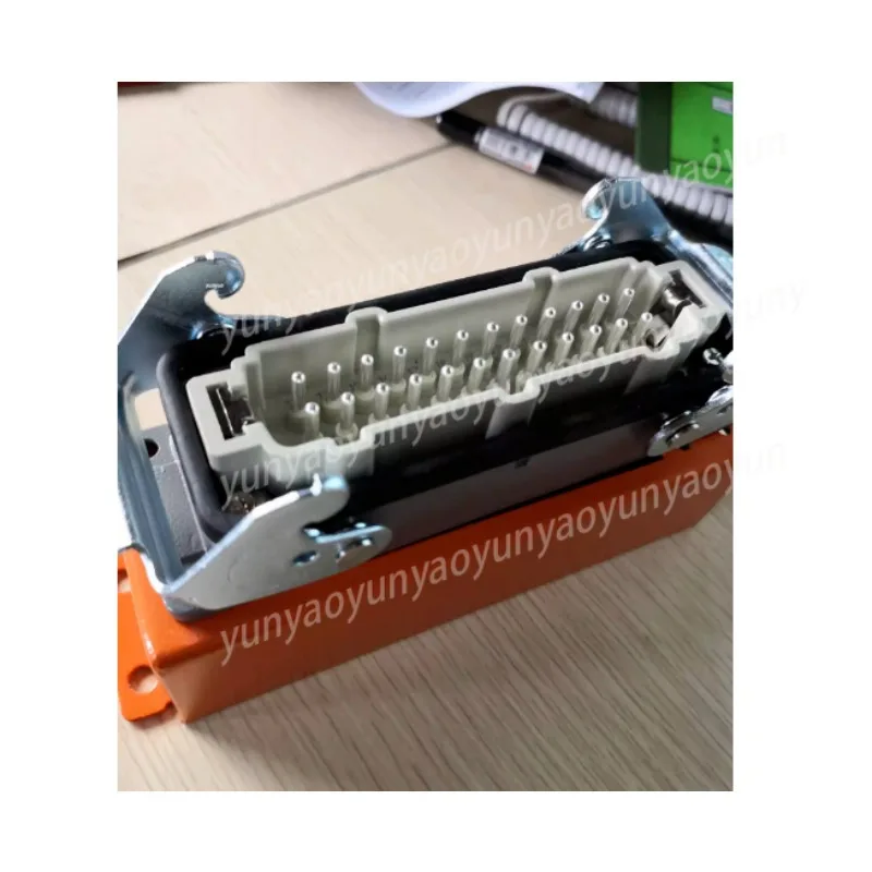 SYJ15 Hot Runner Junction Box 24 Pins, Mold Hot Runner Accessories