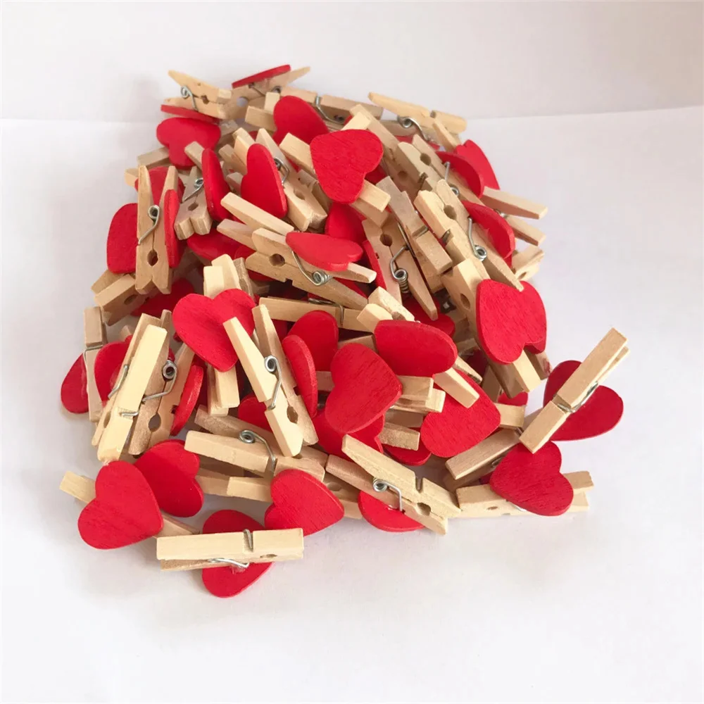 50 teile/los Rotes Herz Liebe Holz Kleidung Foto Papier Peg Pin Mini Wäscheklammer Postkarte Clips Hause Hochzeit Dekoration Schreibwaren