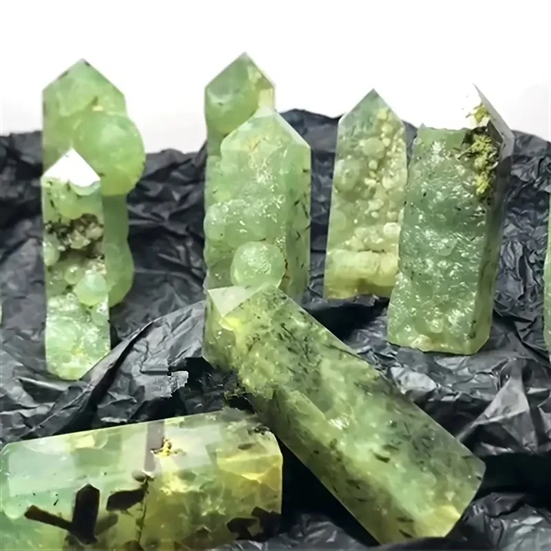 

Exquisite Prehnite Tower Specimen Irregular Grape Pillar, Ideal for Crystal Collectors, Perfect Holiday Gift Home Decor