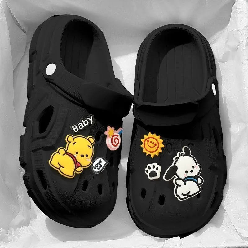 Śliczne Disney Kawaii Puchatek Croc buty damskie letnie ubrania na zewnątrz kryty dom antypoślizgowe grube podeszwy sandały i kapcie dla par prezent