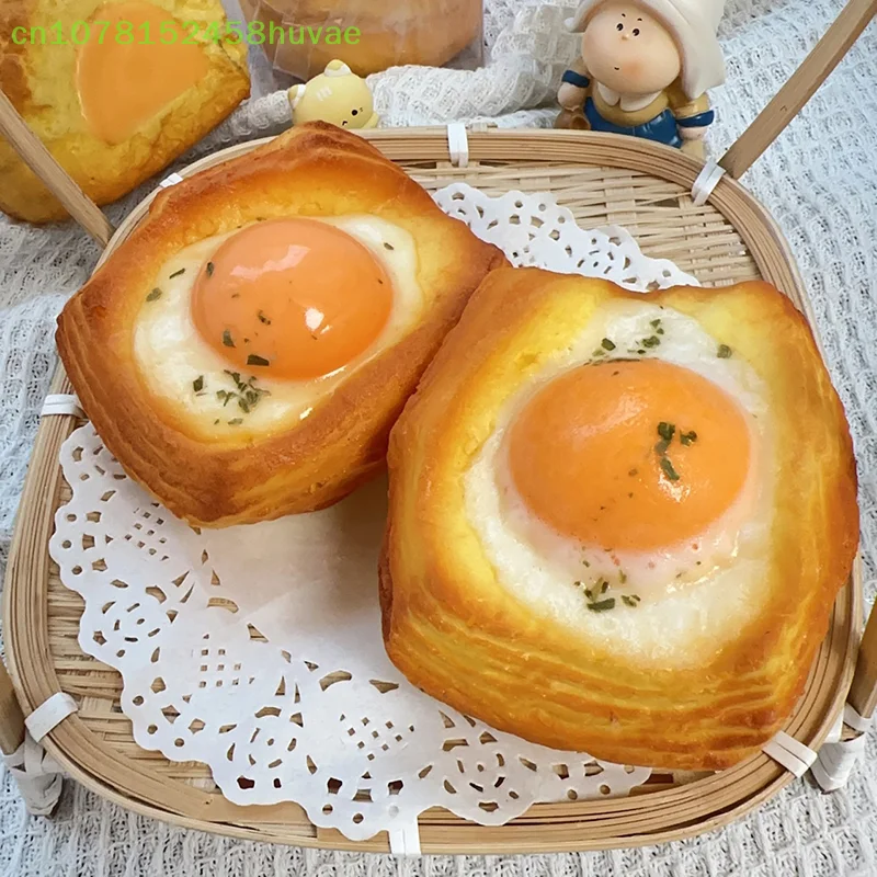 바삭바삭한 계란 프라이 모양 빵 스트레스 해소 장난감, 천천히 오르는 스퀴즈 장난감, 부드러운 PU 소재, 느린 반동 장난감, 생일 선물