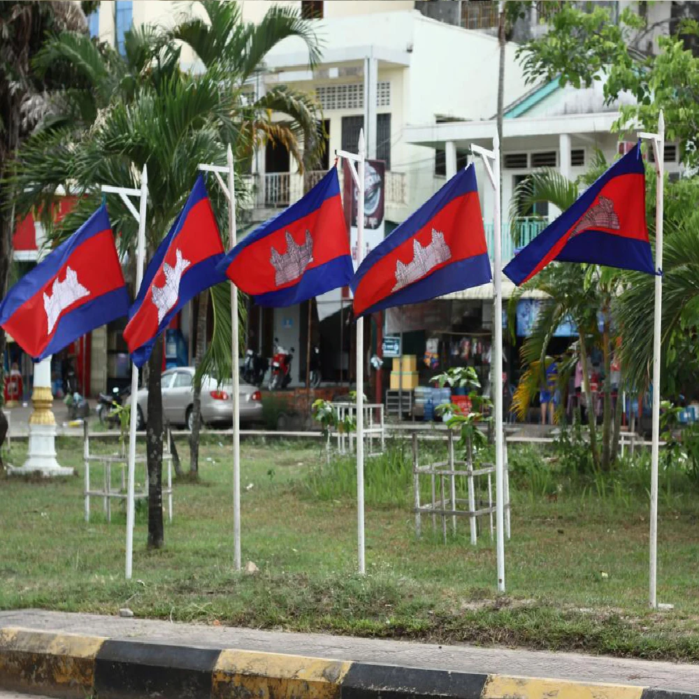 FLAGLINK 90x150 CM KHM Kingdom Of Cambodia National Flag For Decoration
