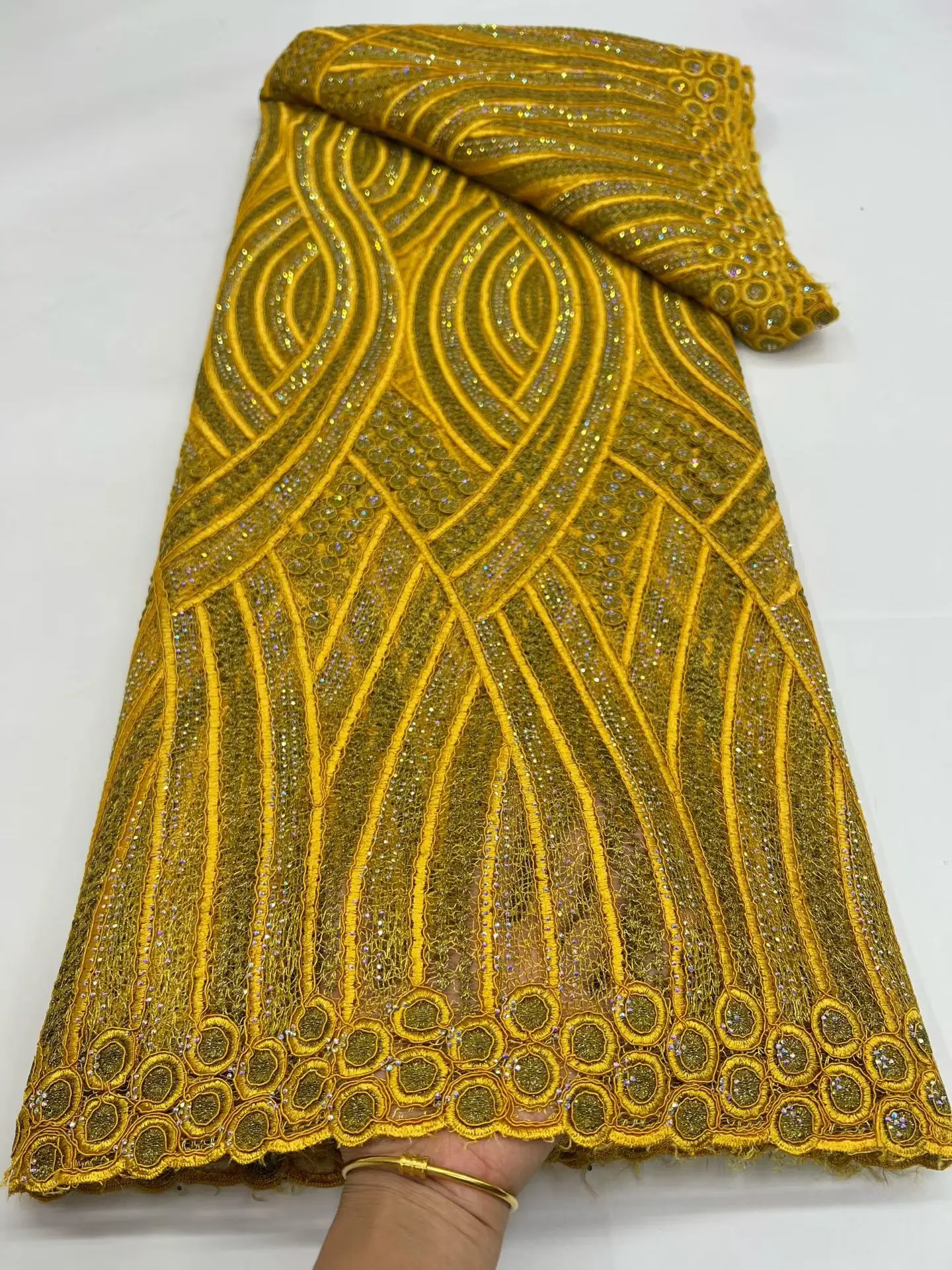 

Высококачественная африканская вышитая кружевная ткань с камнями, 5 ярдов, нигерийская шифоновая сетчатая кружевная ткань для вечерних женских нарядов, 747