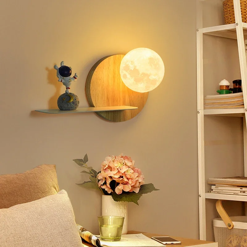 Imagem -02 - Moderno Criativo Nórdico Led Lâmpada de Parede Lua Astronauta Abajur Quarto de Crianças Iluminação Interior Home Decor Quarto