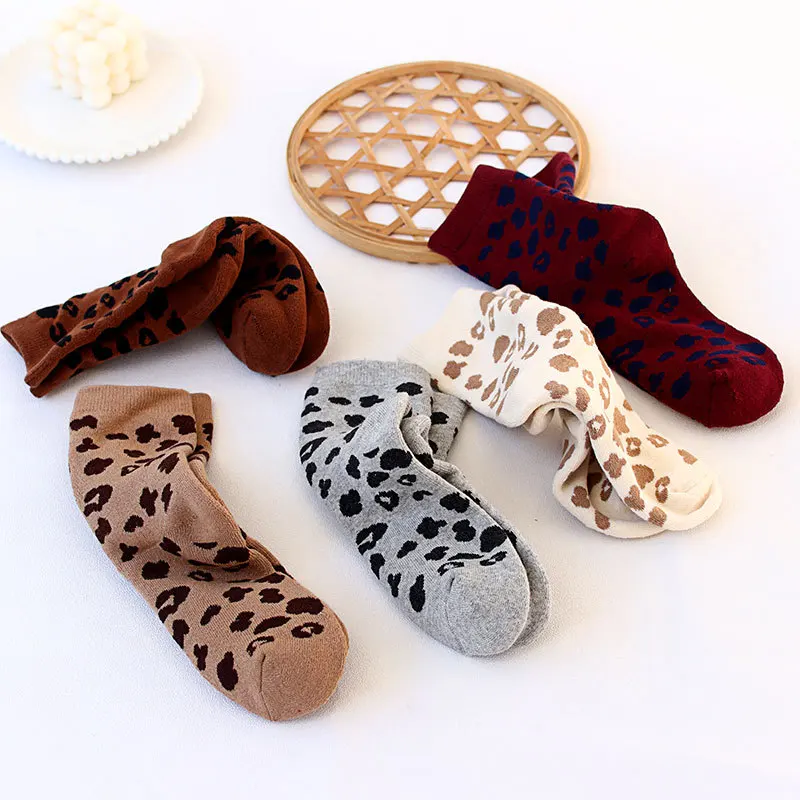 Women Socks Retro Leopard Print Cotton Terry Thick Winter Warm Sock Cotton Girl Gift Funny Kawaii Cute Sox calcetines mujer Sox