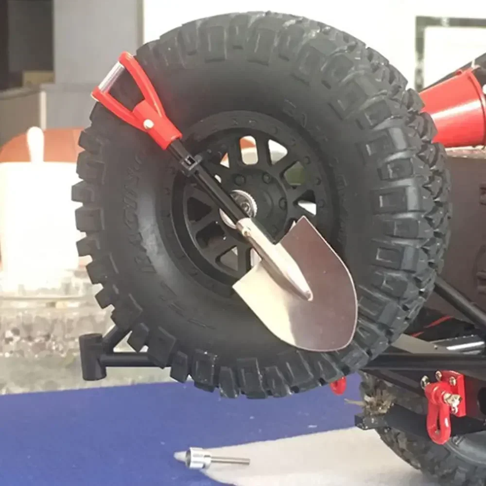 SCX10シミュレーション登山車装飾木製ボックスバケツシャベルTRX4燃料タンクオイルバレル装飾品