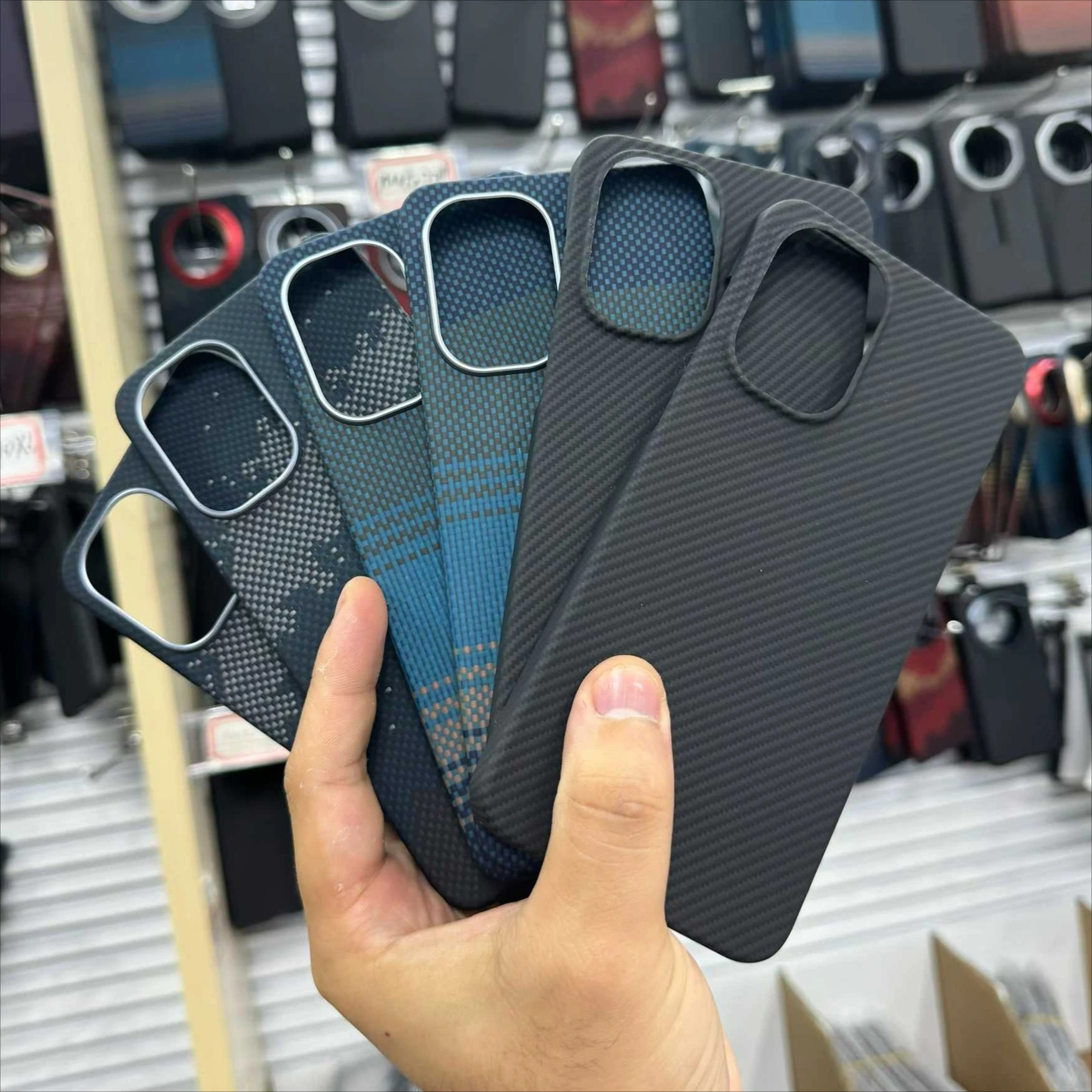 

Высококачественный бизнес-чехол для OnePlus 15R из арамидного волокна для чехла Magsafe для OnePlus 15, ультратонкий магнитный защитный чехол из углеродного волокна