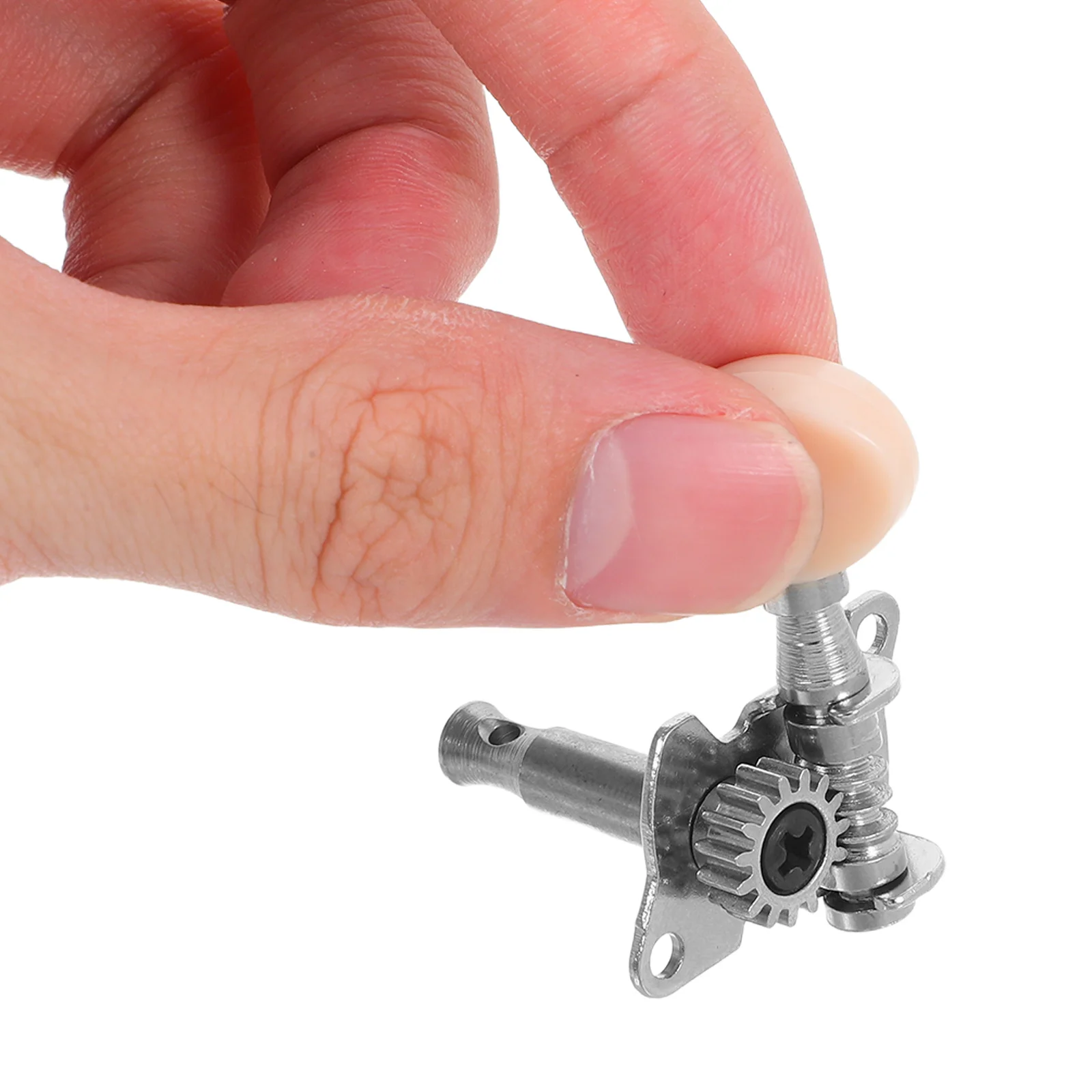 

4Pcs Ukulele Tuning Machines 2R2L Layout Precise Tuning Easy to Install Universal Fit for Different Musical Styles and