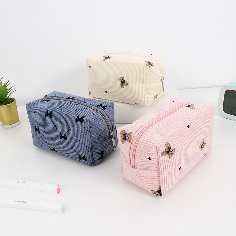 

Fashion Corduroy Bow Makeup Bag Student Bear Printed Pencil Case Stationery Pouch Large Capacity Toiletry Bag Travel Organizer