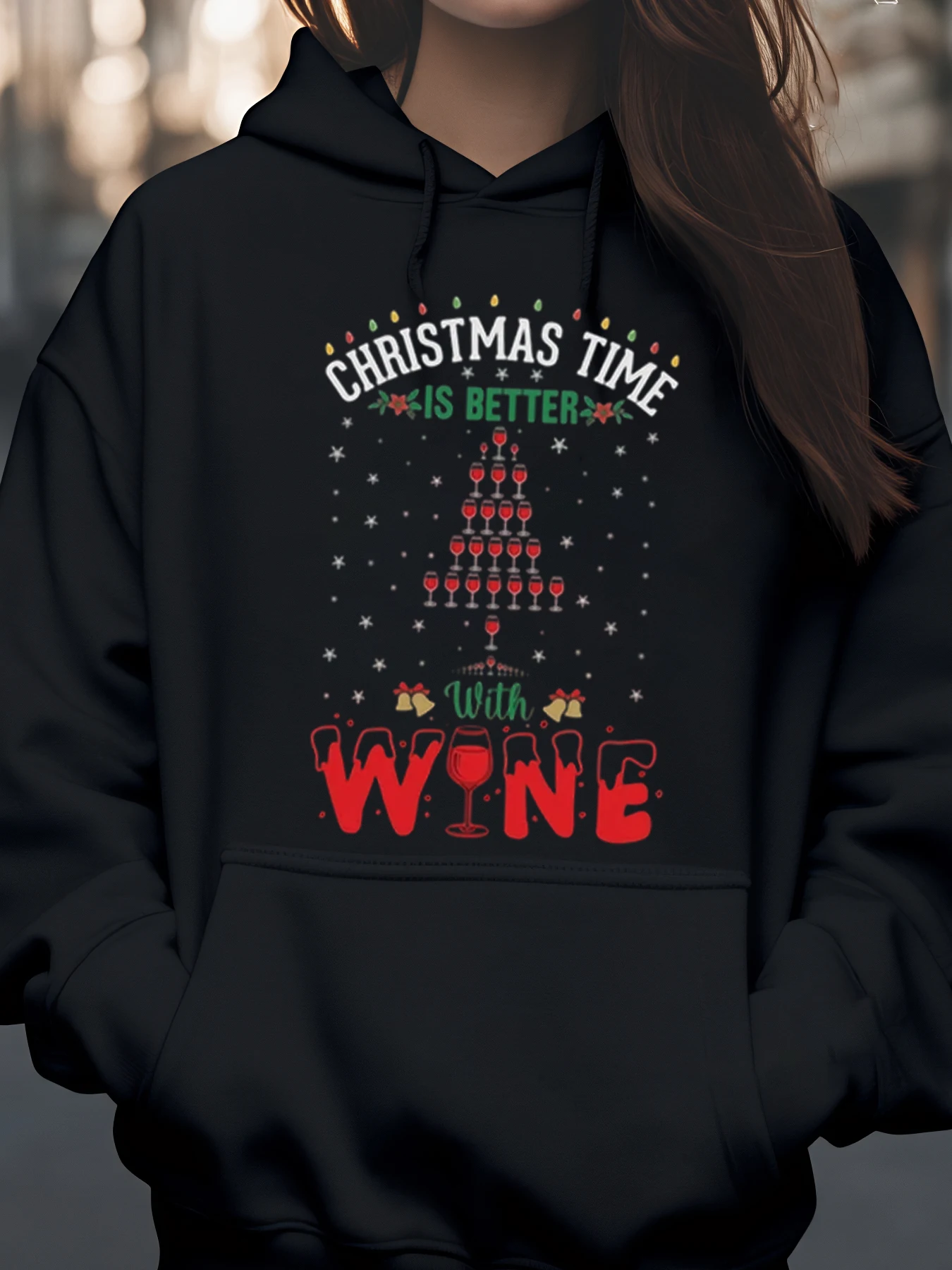 

Рождественская толстовка с принтом бокала для вина и рождественской елки, уютная праздничная одежда для женщин