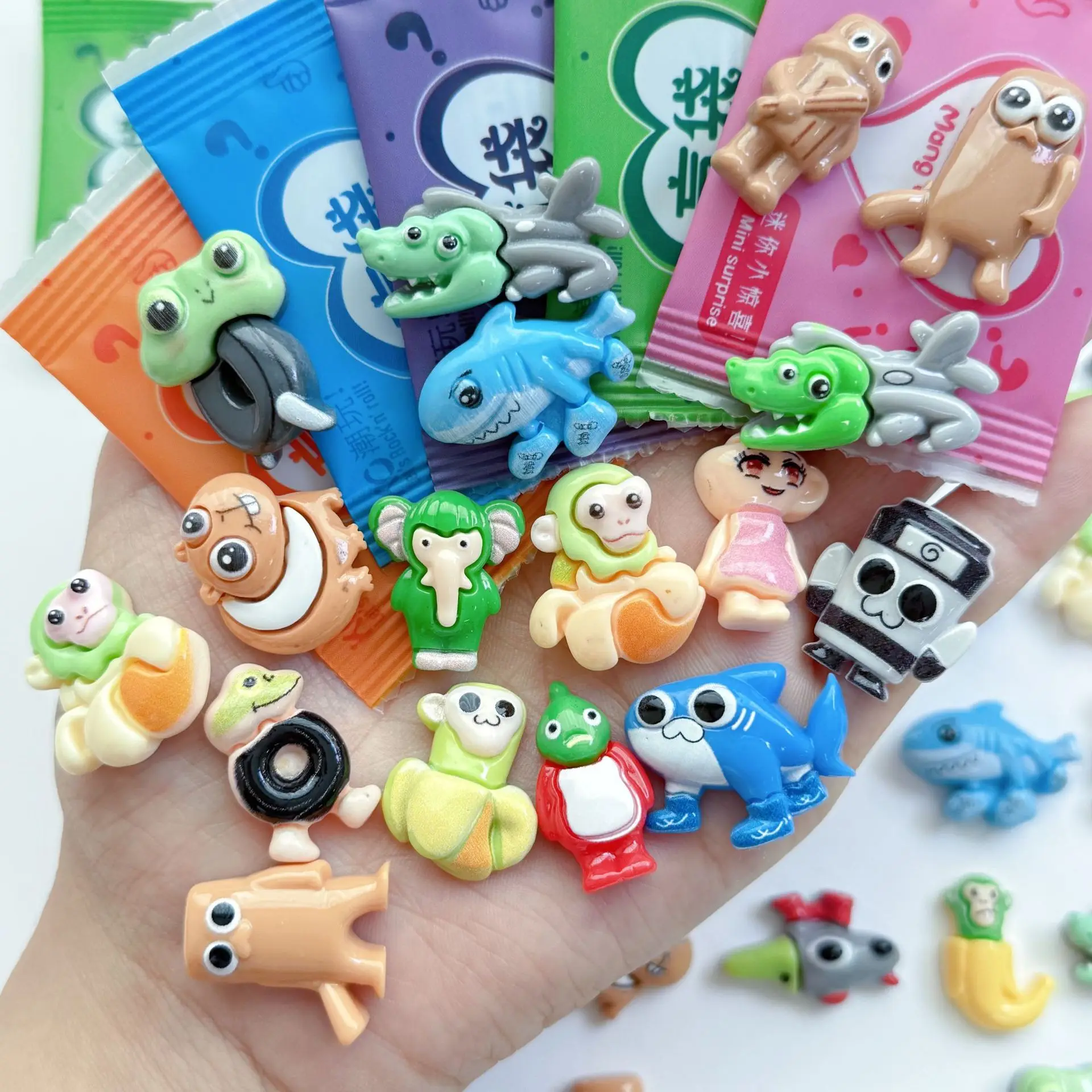 

20/50Pcs Tralalero Tralala Blind Bags Cute DIY Resin Mini Cartoon Miniature Student Reward Anime Figure