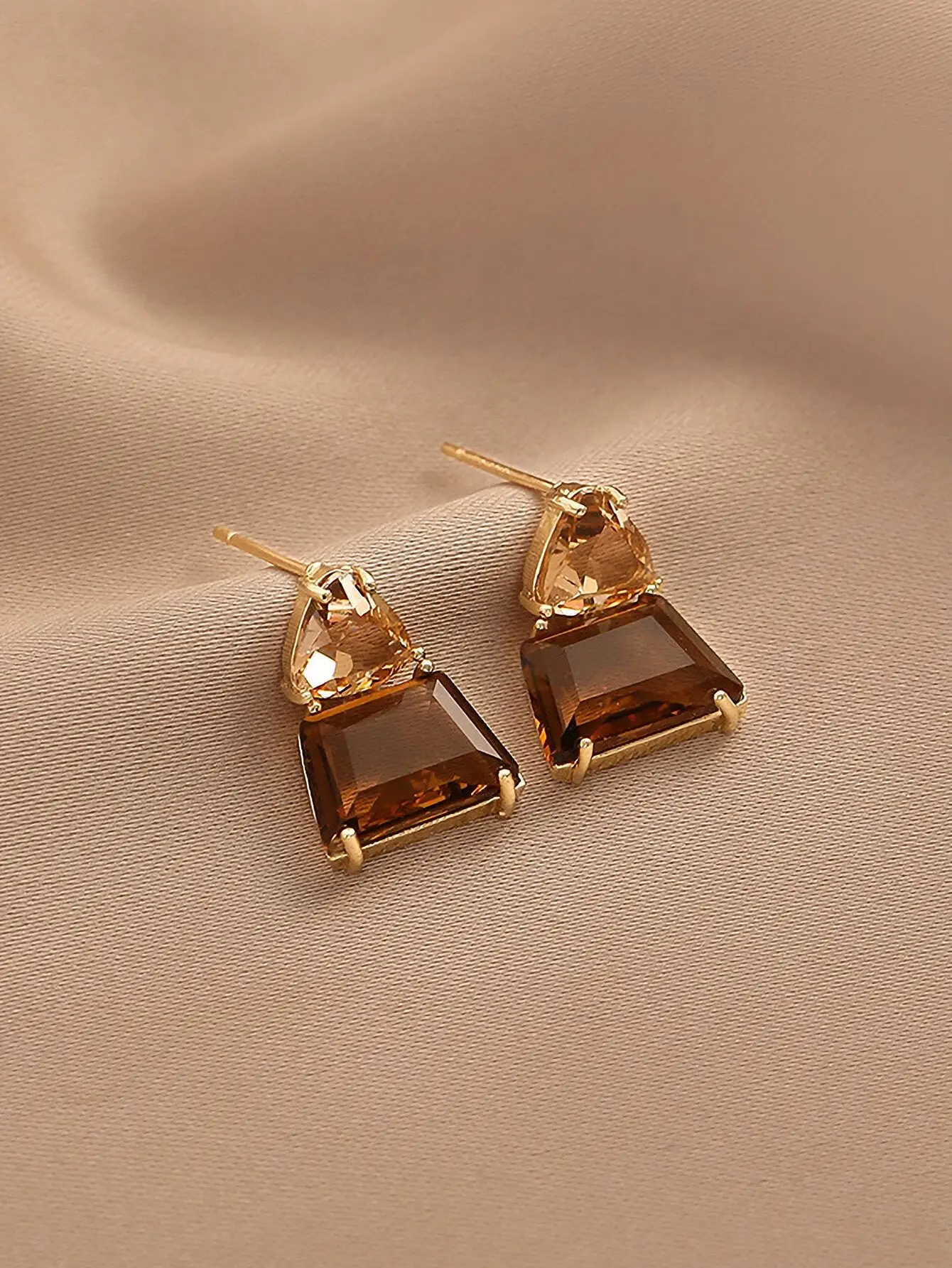 

Andkiss Geometric Crystal Drop Earrings Luxury Dangle Earrings