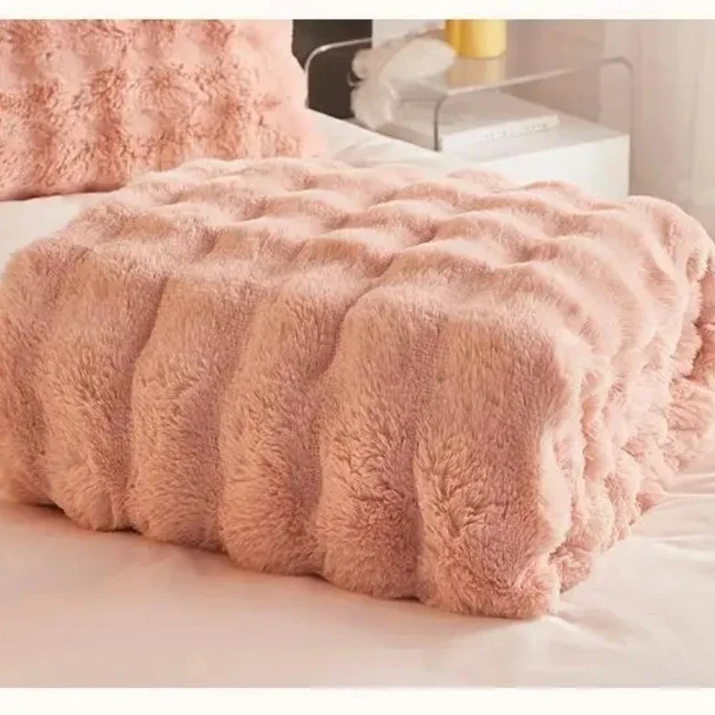 Soft warm bed throw blanket anti-allergic comfortable luxury imitation fur blanket winter throw blanket
