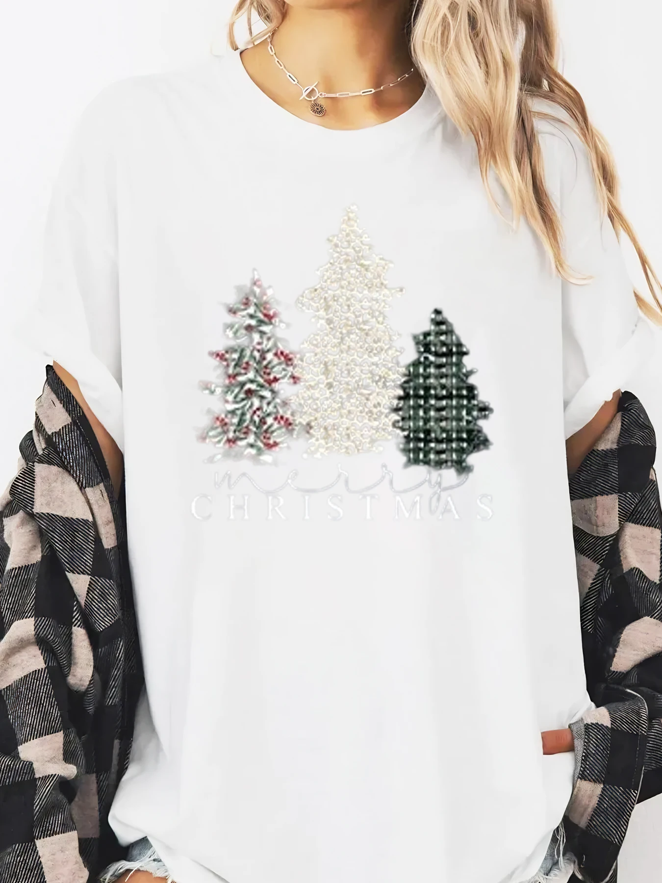 Christmas Tree Pearl Print Christmas Long Sleeve T-Shirt Women Casual Holiday Wear White Plus-size