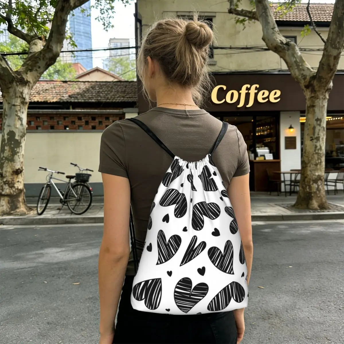 A Black Heart Shaped Pattern Backpacks Casual Drawstring Bags Shoes Bag Book Bags for Travel Students