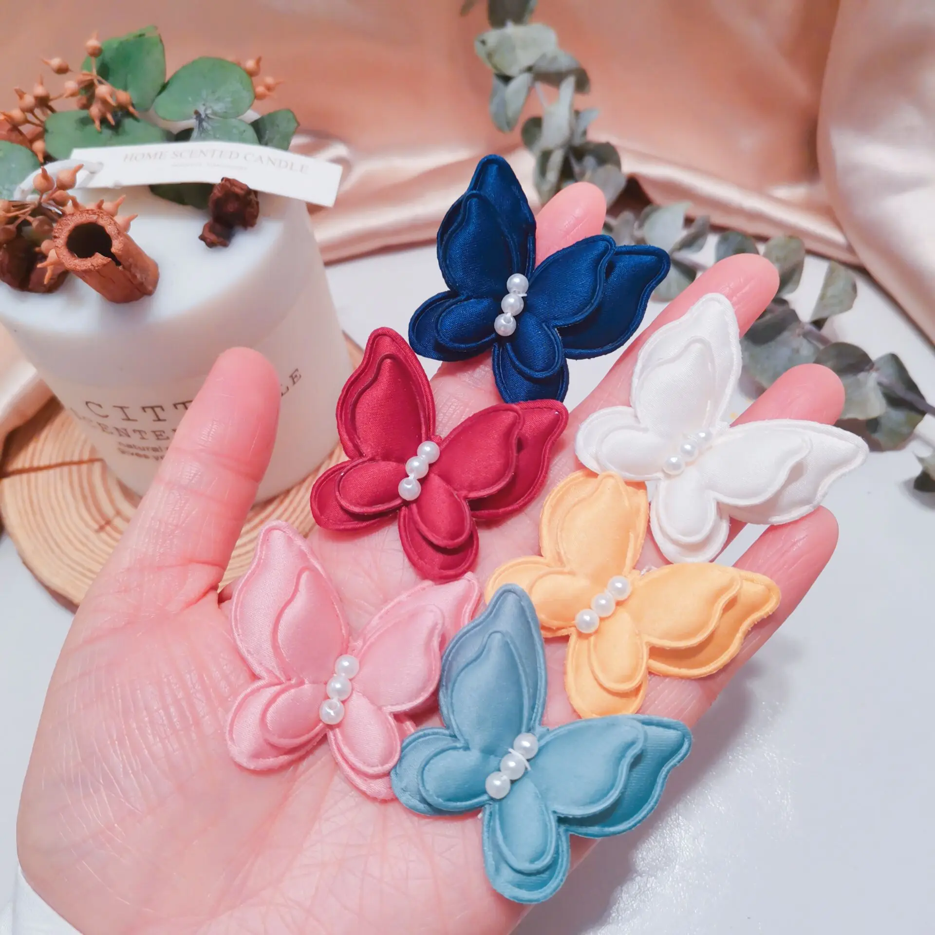 15Pcs/Lot 4.0X4.2CM Cute Butterfly Applique Fashion Butterfly With Pearl Diy Accessories For Hair Clips Sewing Supplier