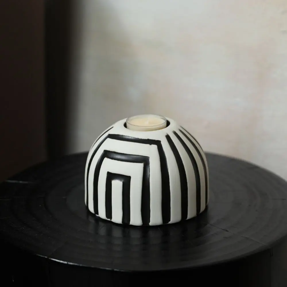 Portacandele a strisce in ceramica per la decorazione della casa Candeliere retrò delicato Arte Contenitore per aromi creativo Soggiorno